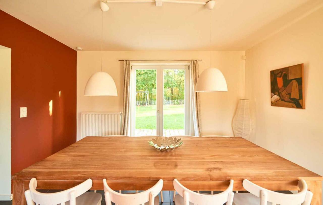 Holiday Home Beausoleil ボマル エクステリア 写真