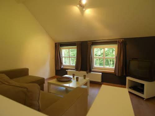 Holiday Home Beausoleil ボマル エクステリア 写真